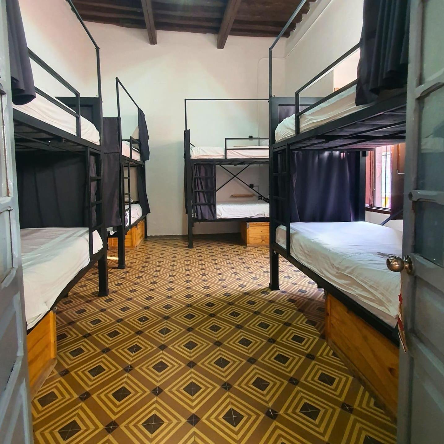 Sukha Hostel San Luis 산루이스포토시주 외부 사진